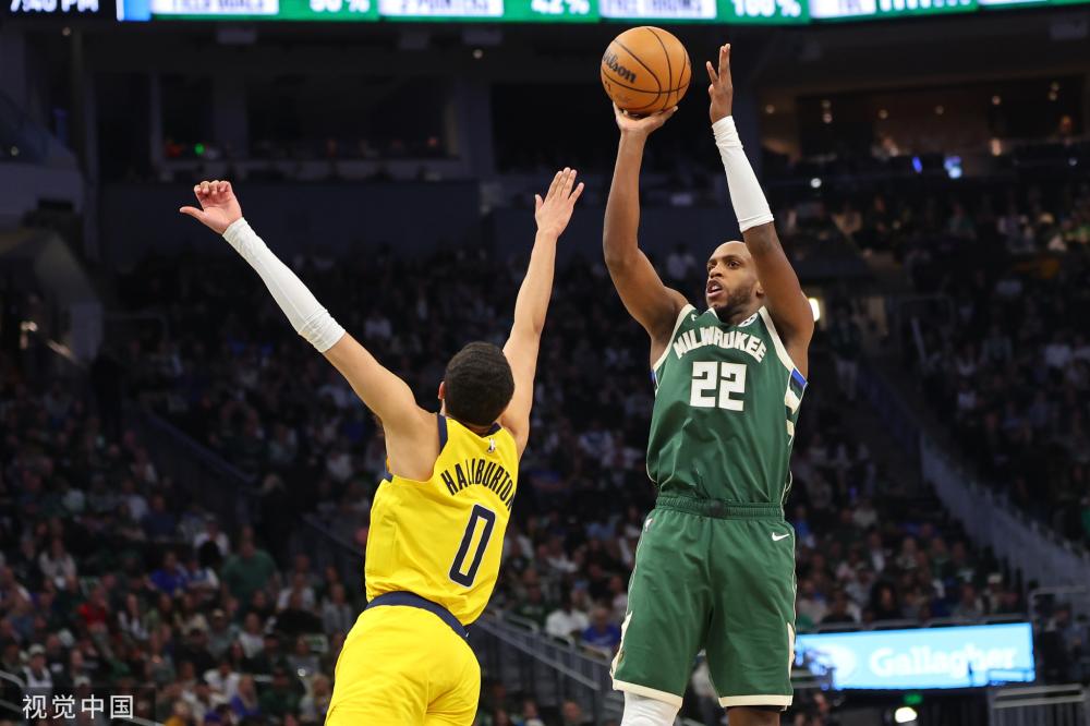 同时也在向 同时也在向